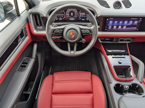 New 2026 Porsche Cayenne Coupe image 15