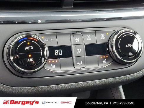 New 2026 Buick Envista Sport Touring w/ Convenience I Package FWD image 13
