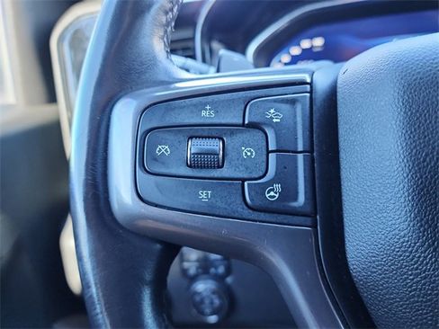 Certified 2022 Chevrolet Silverado 1500 ZR2 w/ Technology Package image 28