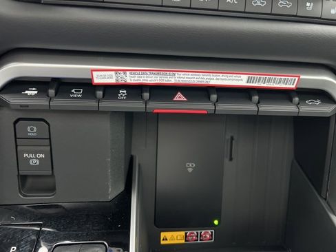 Used 2025 Toyota Tundra Platinum image 28