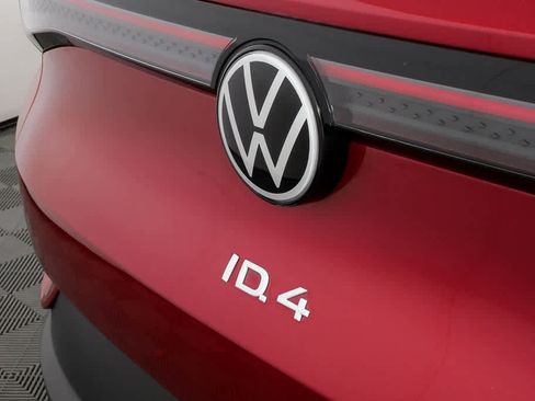 Used 2023 Volkswagen ID.4 Pro S image 37