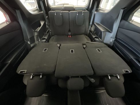 Used 2020 Ford Explorer XLT image 28