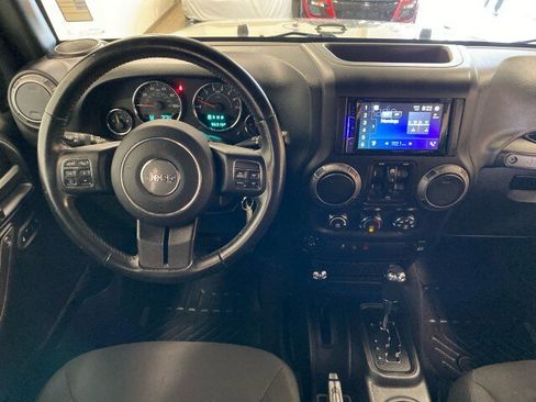 Used 2017 Jeep Wrangler Unlimited Sport w/ Quick Order Package 24S AWD/4WD image 12