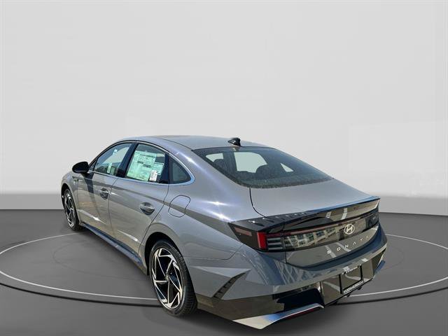 New 2026 Hyundai Sonata SEL FWD image 4