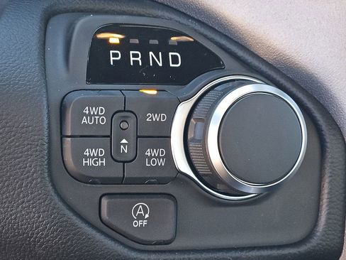 New 2026 RAM 1500 Big Horn AWD/4WD image 20