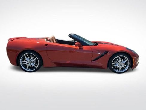 Used 2016 Chevrolet Corvette Stingray Convertible w/ 2LT Preferred Equipment Group RWD image 17