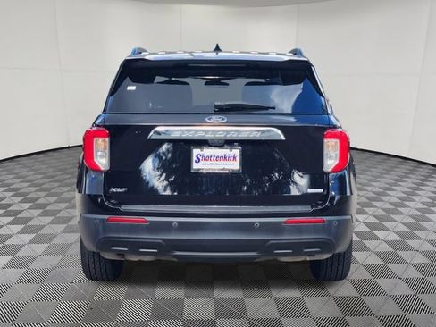 Used 2020 Ford Explorer XLT RWD image 7
