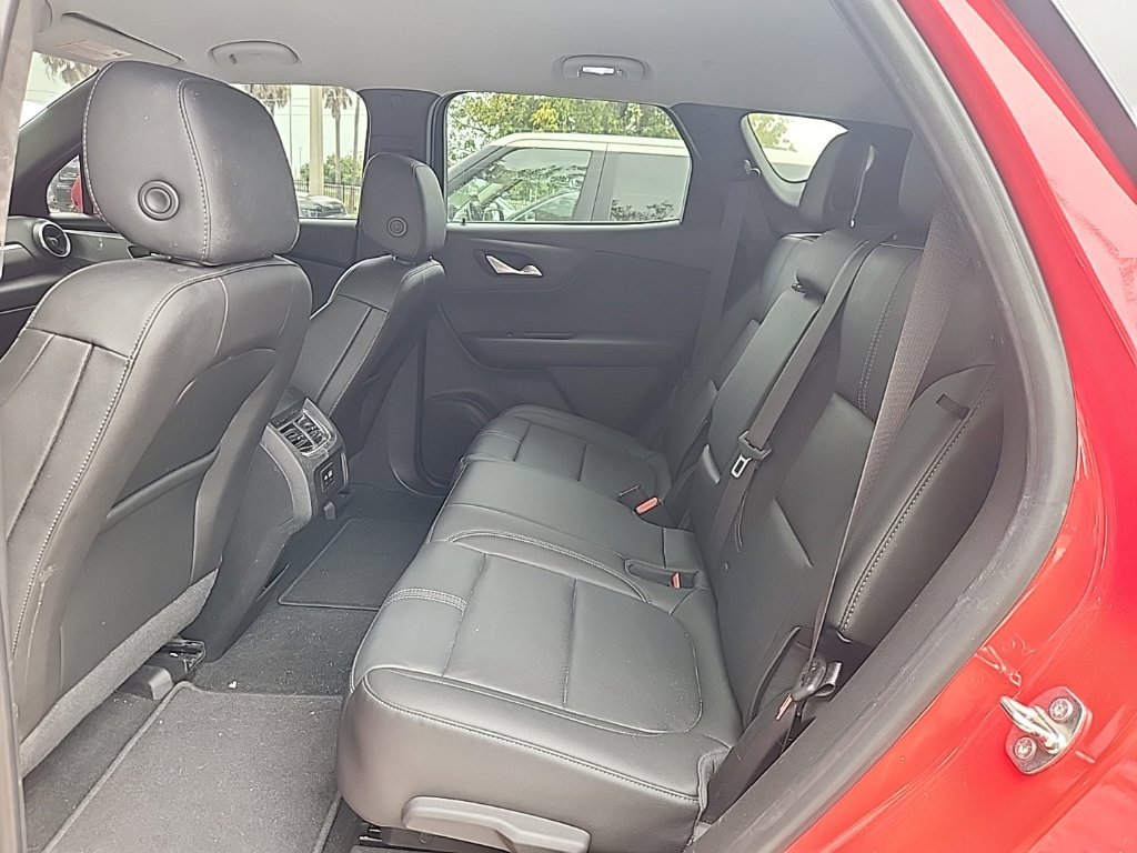Used 2019 Chevrolet Blazer LT FWD image 4