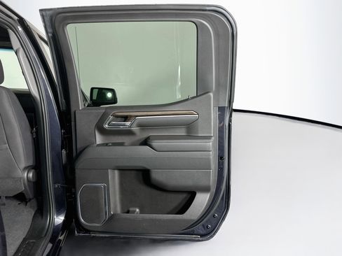 Used 2023 Chevrolet Silverado 1500 LT AWD/4WD image 29