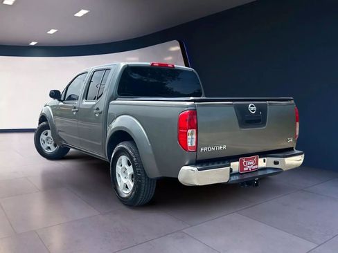 Used 2006 Nissan Frontier SE w/ (P01) Power Pkg image 3