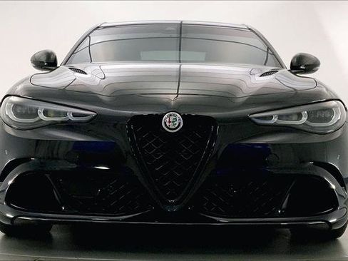 Used 2024 Alfa Romeo Giulia Quadrifoglio w/ Active Assist Plus Package image 2