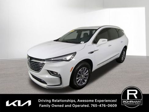 Used 2024 Buick Enclave Essence w/ LPO, Floor Liner Package image 1