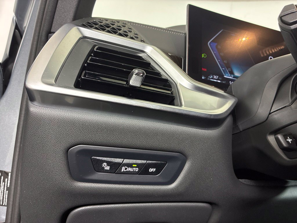 Certified 2025 BMW X5 xDrive50e AWD/4WD image 18