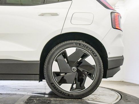 New 2026 Volvo EX30 Ultra image 11
