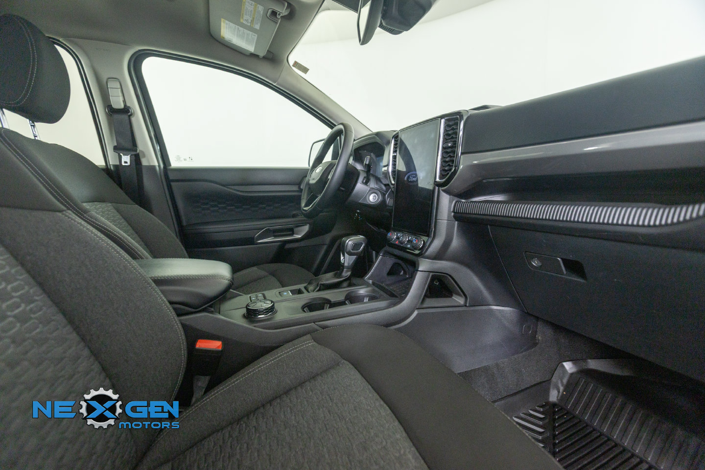 Used 2024 Ford Ranger XLT w/ Equipment Group 301A High AWD/4WD image 7