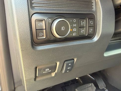 Used 2025 Ford F250 Lariat AWD/4WD image 26