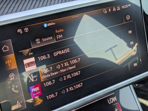 Certified 2025 Audi S6 Premium Plus w/ Premium Plus Package image 14