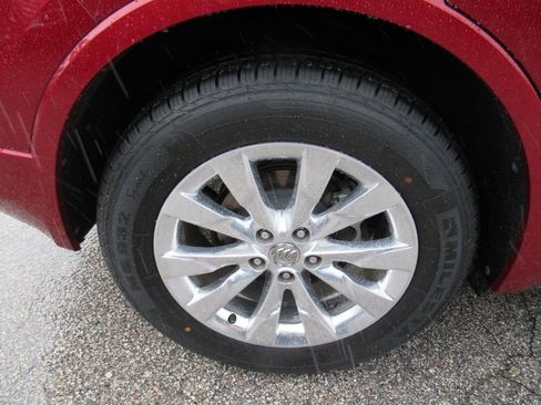 Used 2018 Buick Envision Essence FWD image 8