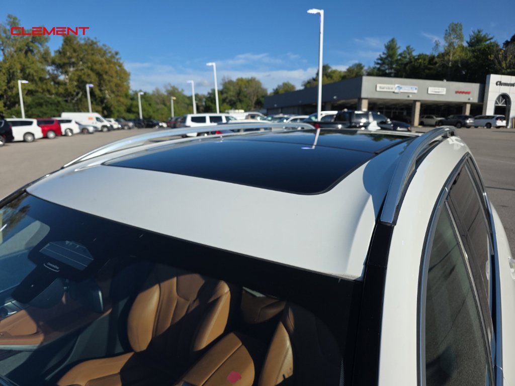 Used 2021 BMW X7 xDrive40i w/ Premium Package AWD/4WD image 6