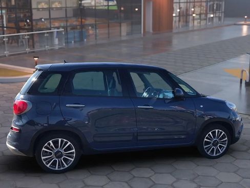 Used 2020 FIAT 500L Trekking image 8