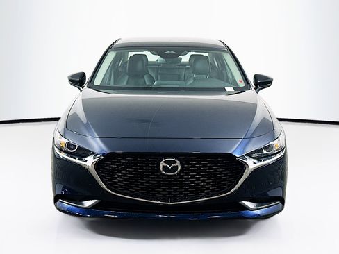 Used 2024 MAZDA MAZDA3 s FWD image 2