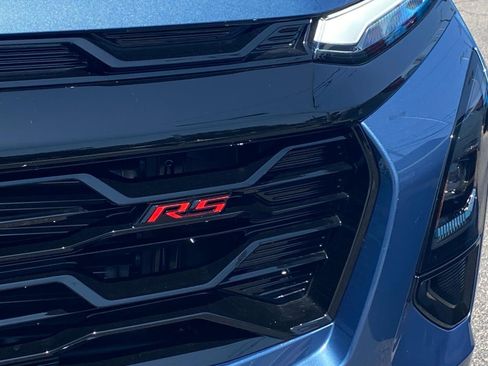 New 2026 Chevrolet Equinox RS w/ Convenience Package III FWD image 7