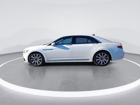 Used 2019 Lincoln Continental Reserve image 7