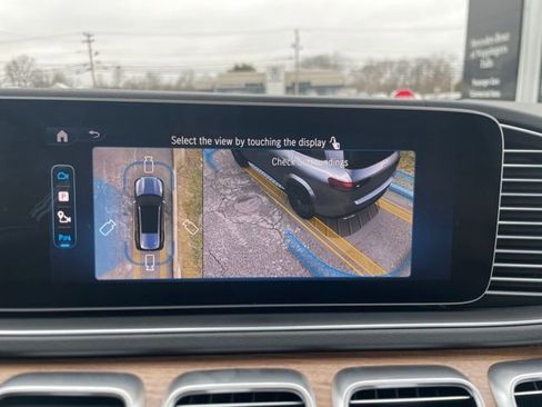 Used 2026 Mercedes-Benz GLS 450 4MATIC image 48