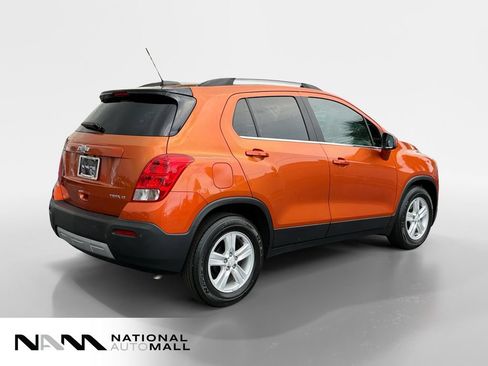 Used 2016 Chevrolet Trax LT w/ LT Convenience Package FWD image 5