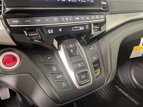 New 2026 Honda Odyssey EX-L image 32
