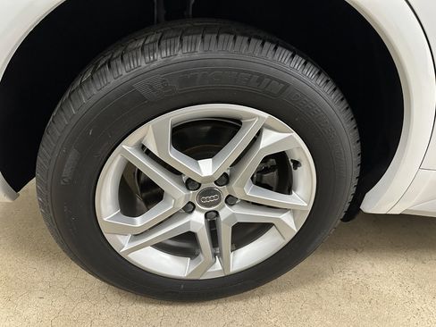 Used 2019 Audi Q5 2.0T Premium image 26