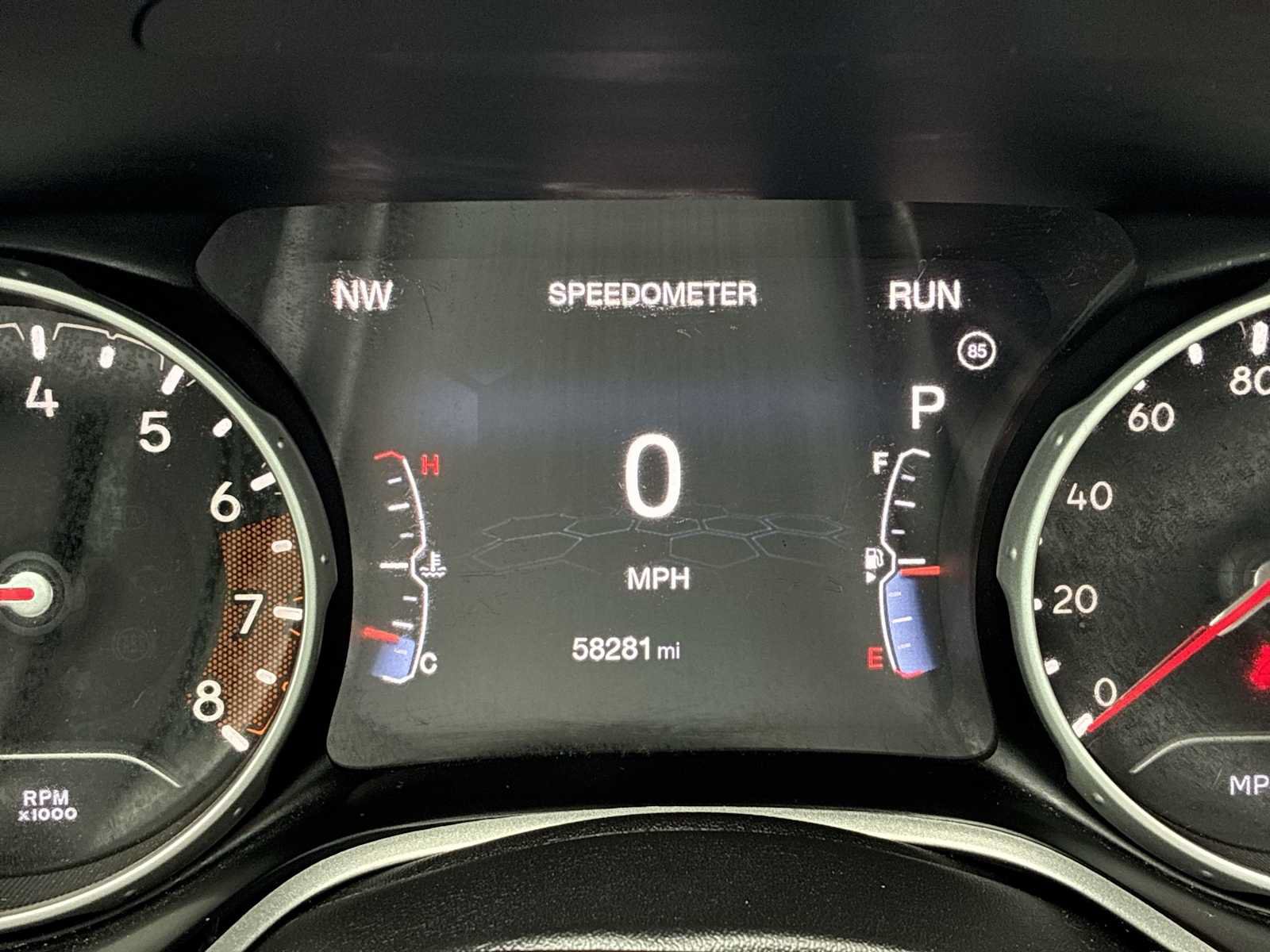 Used 2017 Jeep Compass Latitude w/ Popular Equipment Group FWD image 10