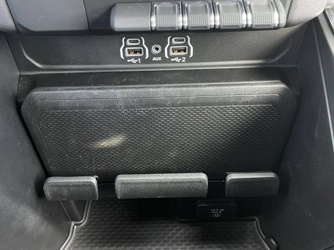 Used 2025 RAM 1500 Big Horn AWD/4WD image 33