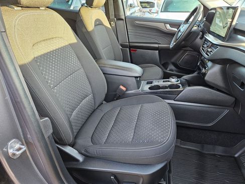 Used 2023 Ford Escape Active w/ Tech Pack #2 image 35