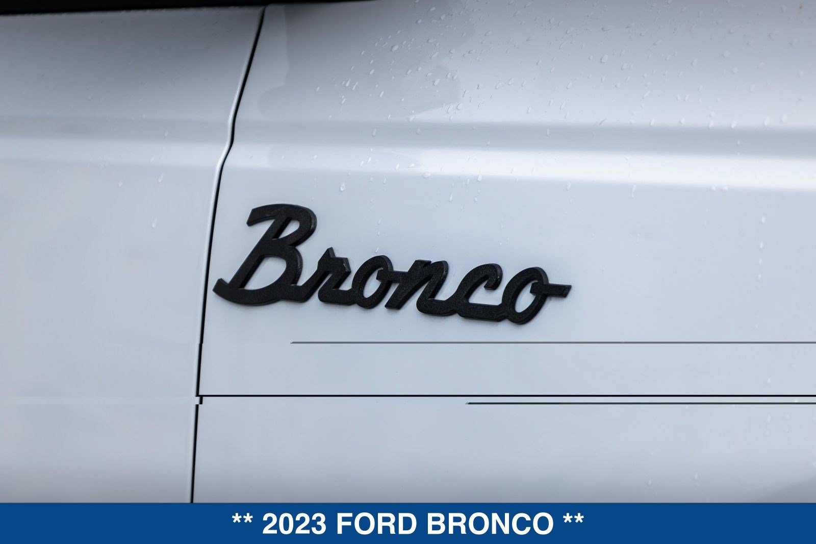 Used 2023 Ford Bronco Badlands AWD/4WD image 17
