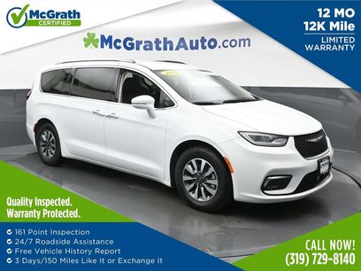 Used 2021 Chrysler Pacifica Touring-L