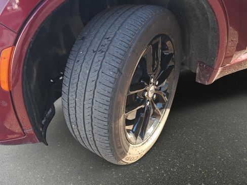 Certified 2023 Dodge Durango R/T w/ Trailer Tow Group IV AWD/4WD image 33