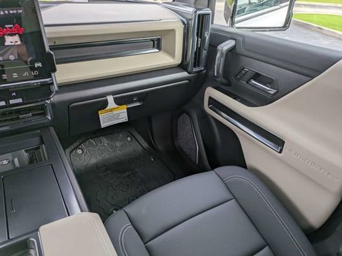 New 2026 GMC Hummer EV SUV image 22