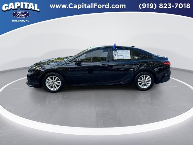 Used 2025 Toyota Camry LE w/ Convenience Package FWD image 5