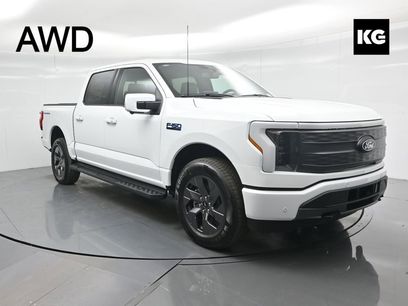 New 2025 Ford F150 Lightning Lariat