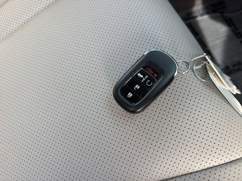 Used 2025 Honda Accord Touring image 27