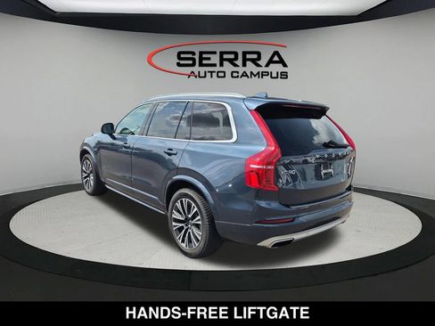 Used 2021 Volvo XC90 T5 Momentum w/ Climate Package AWD/4WD image 11