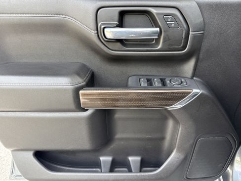 Used 2021 Chevrolet Silverado 1500 LT w/ Bed Protection Package AWD/4WD image 13