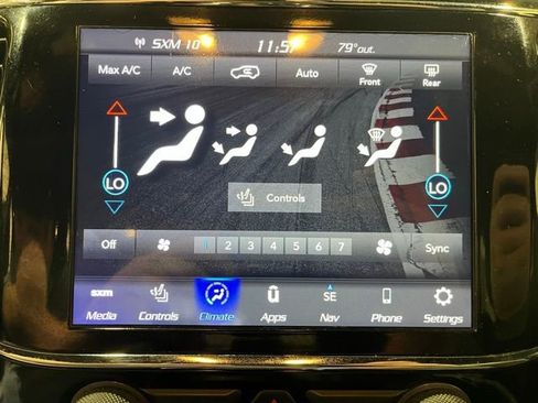 Used 2020 Jeep Grand Cherokee Limited w/ Premium Lighting Group AWD/4WD image 34