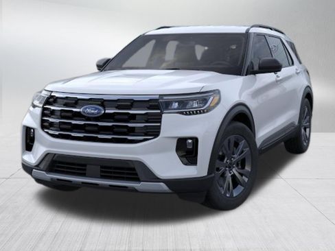 New 2026 Ford Explorer Active AWD/4WD image 9