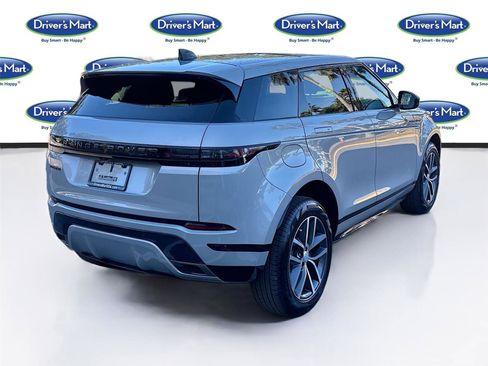 Used 2024 Land Rover Range Rover Evoque Dynamic SE image 8