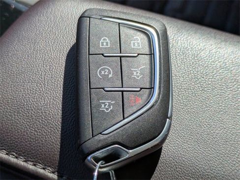 Used 2024 Cadillac Escalade Sport Platinum w/ LPO, ONYX Package image 30