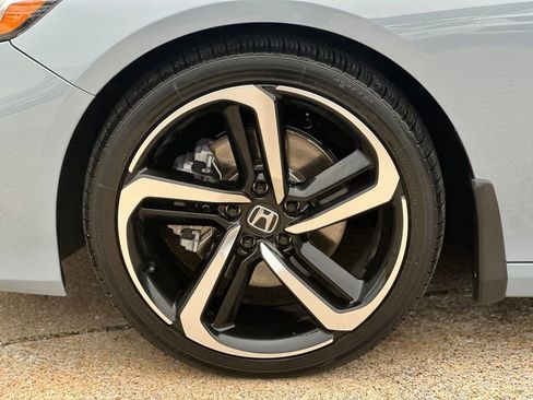 Used 2021 Honda Accord Sport image 21