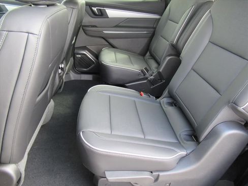 New 2026 Buick Enclave Preferred w/ Power Package image 30