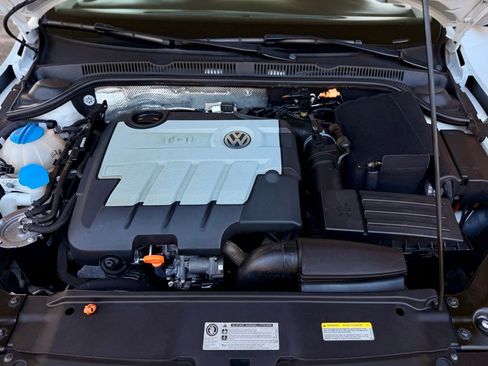 Used 2013 Volkswagen Jetta TDI FWD image 51